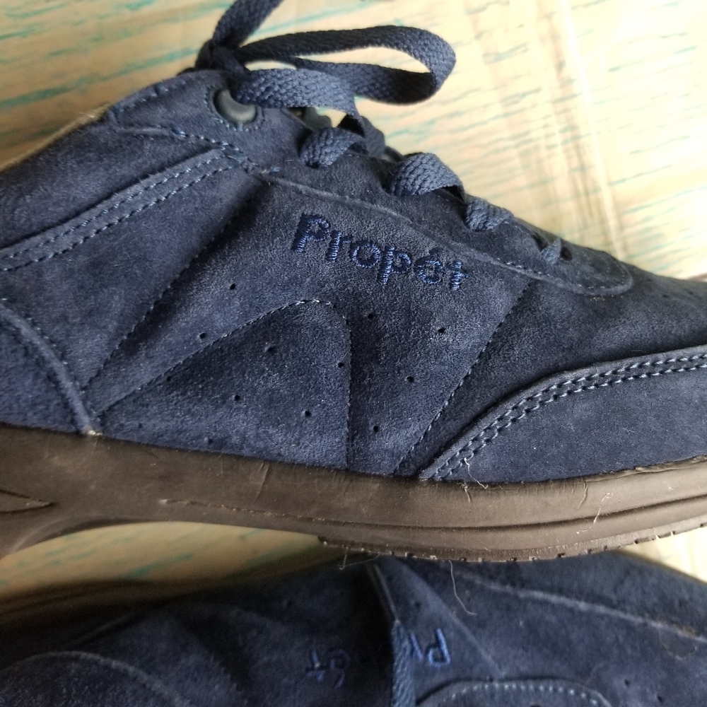 Propet washable suede walking shoes size 5.5 - Picture 5 of 6